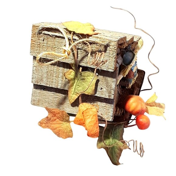 Rustic Fall-Themed Mini Birdhouse With Scarecrow & Leaf Accents For Seasonal Dec - Picture 4 of 7